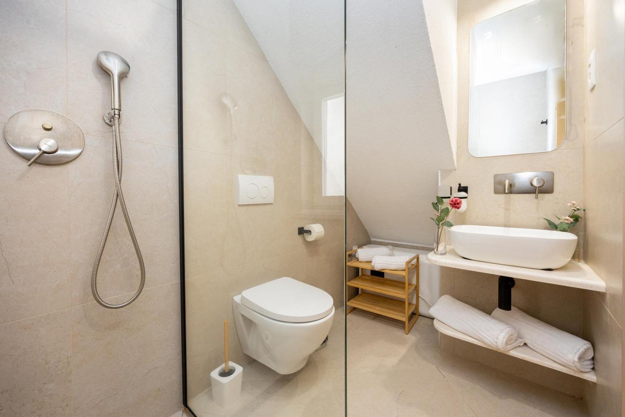 Kruna Apartments Est 2024 スプリト エクステリア 写真