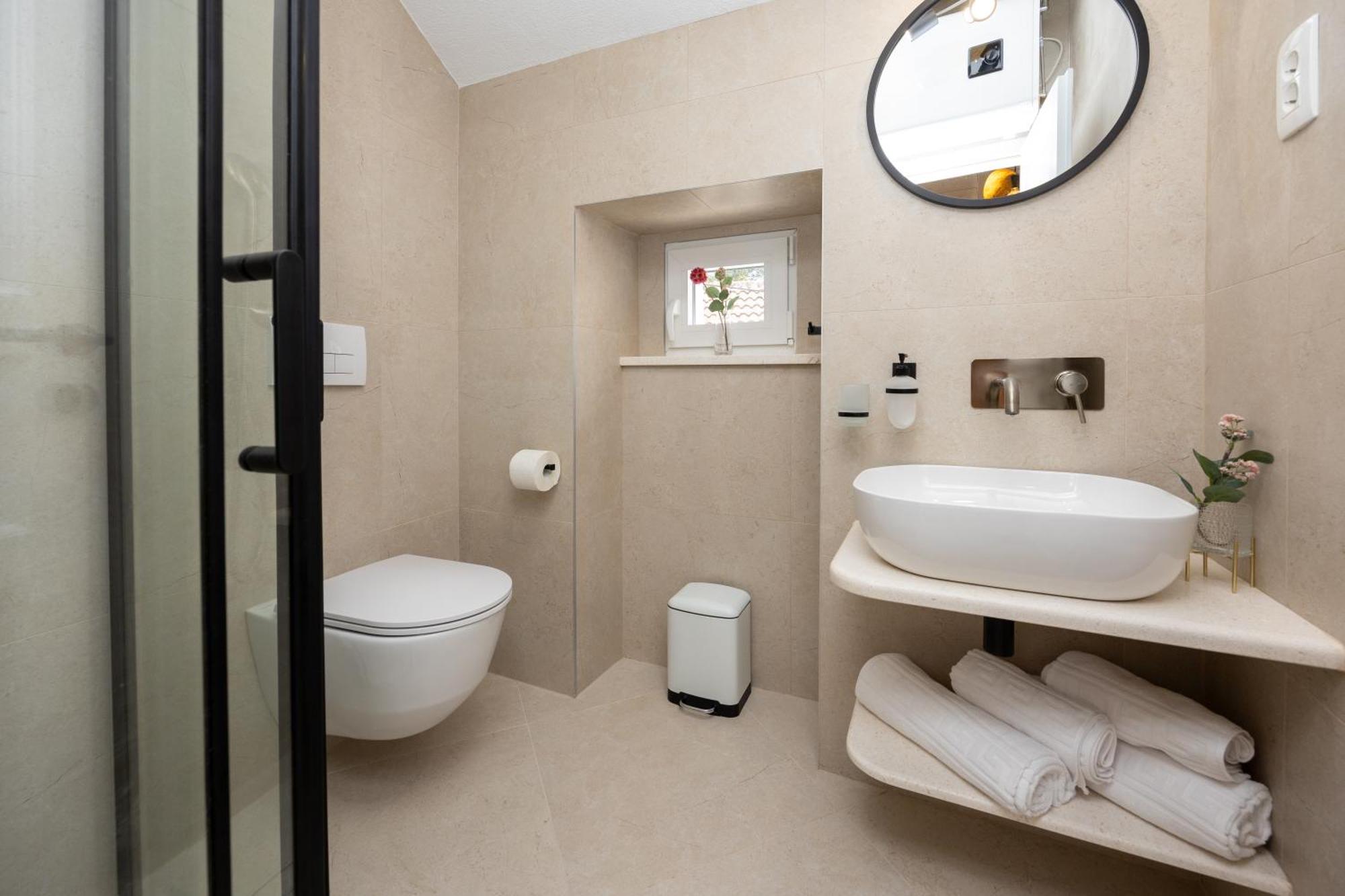 Kruna Apartments Est 2024 スプリト エクステリア 写真